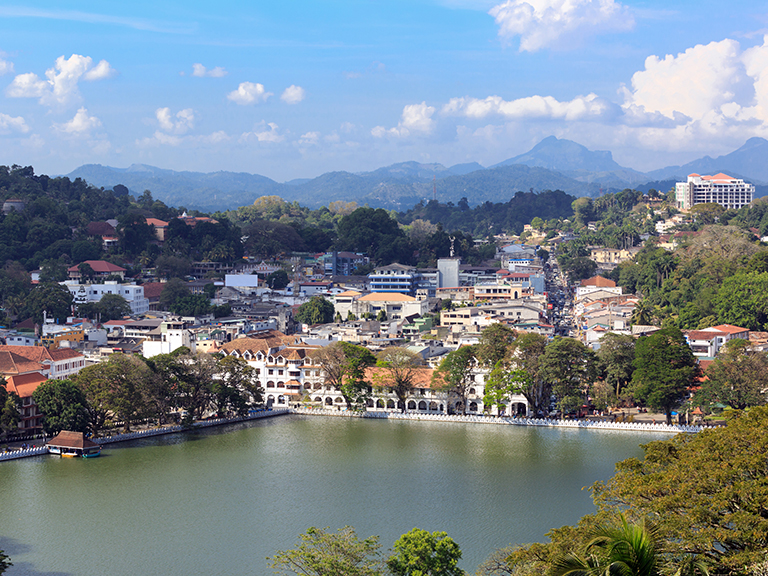 Customer review Mai Globe Travels