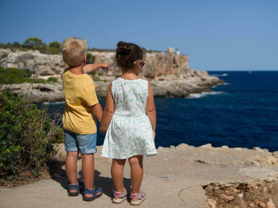 Family Experiences in Asia